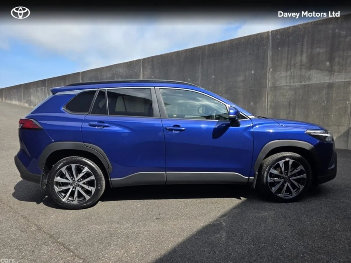 Toyota Corolla Cross SUV, Petrol Hybrid, 2024, Blue