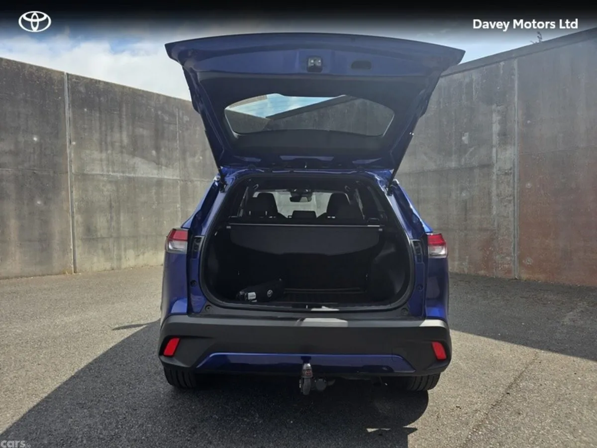 Toyota Corolla Cross SUV, Petrol Hybrid, 2024, Blue