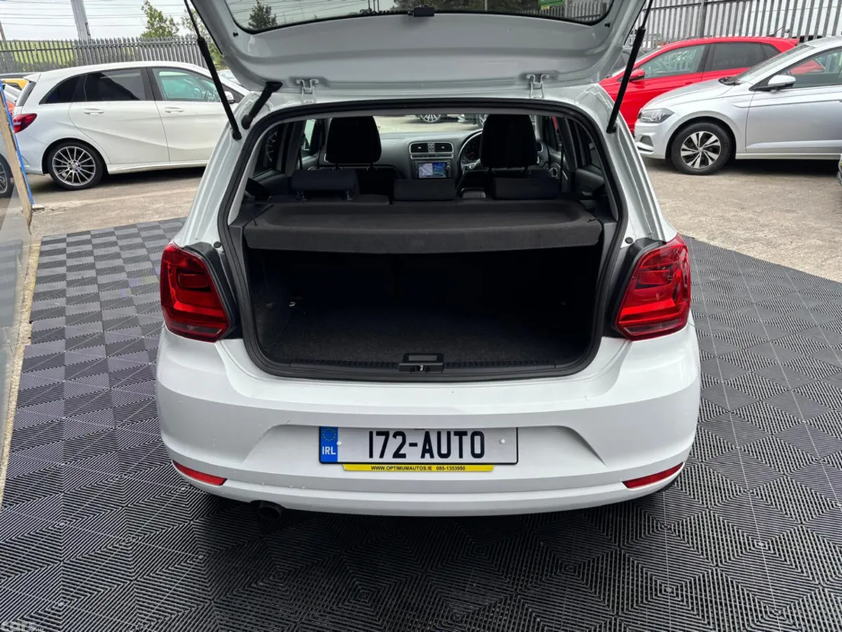 Volkswagen Polo Hatchback, Petrol, 2017, White