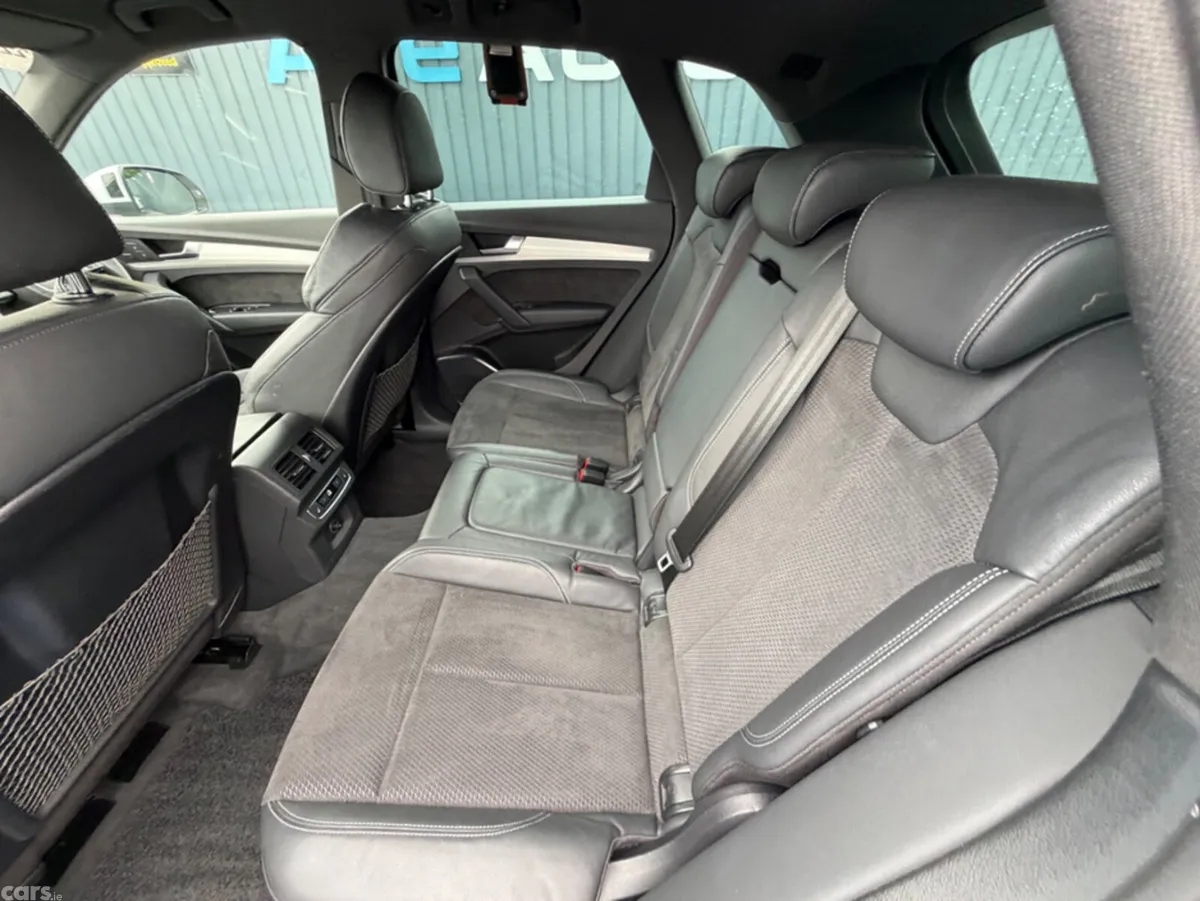 Audi Q5 SUV, Diesel, 2021, White