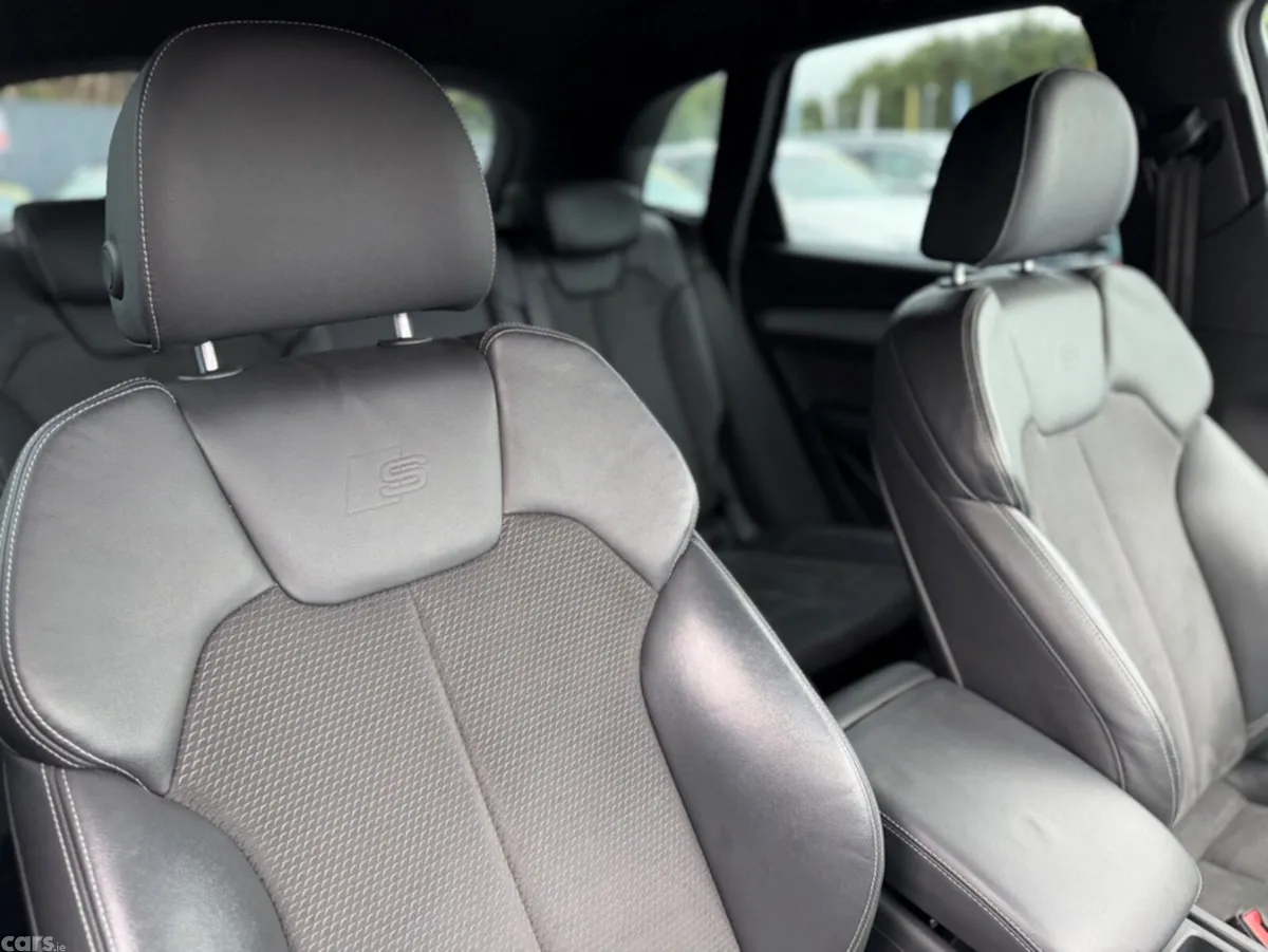 Audi Q5 SUV, Diesel, 2021, White