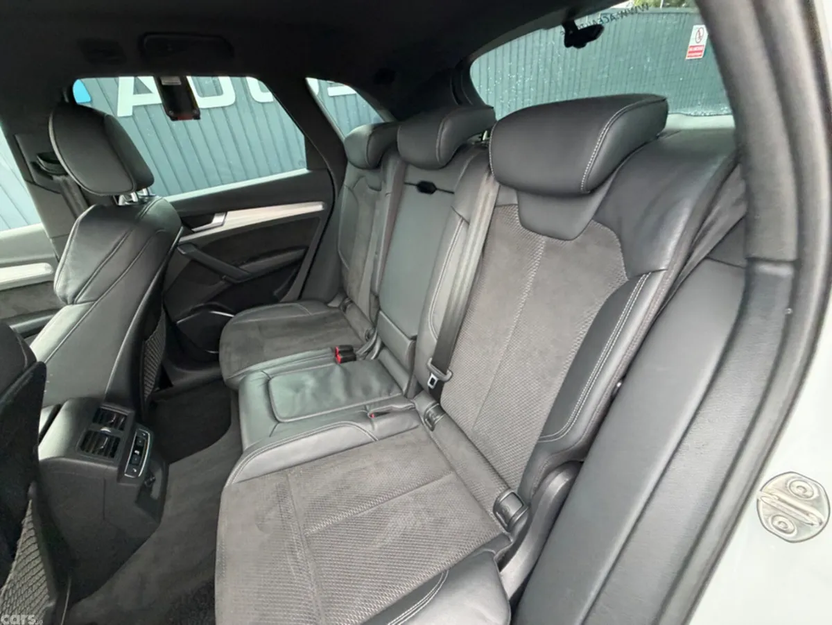Audi Q5 SUV, Diesel, 2021, White