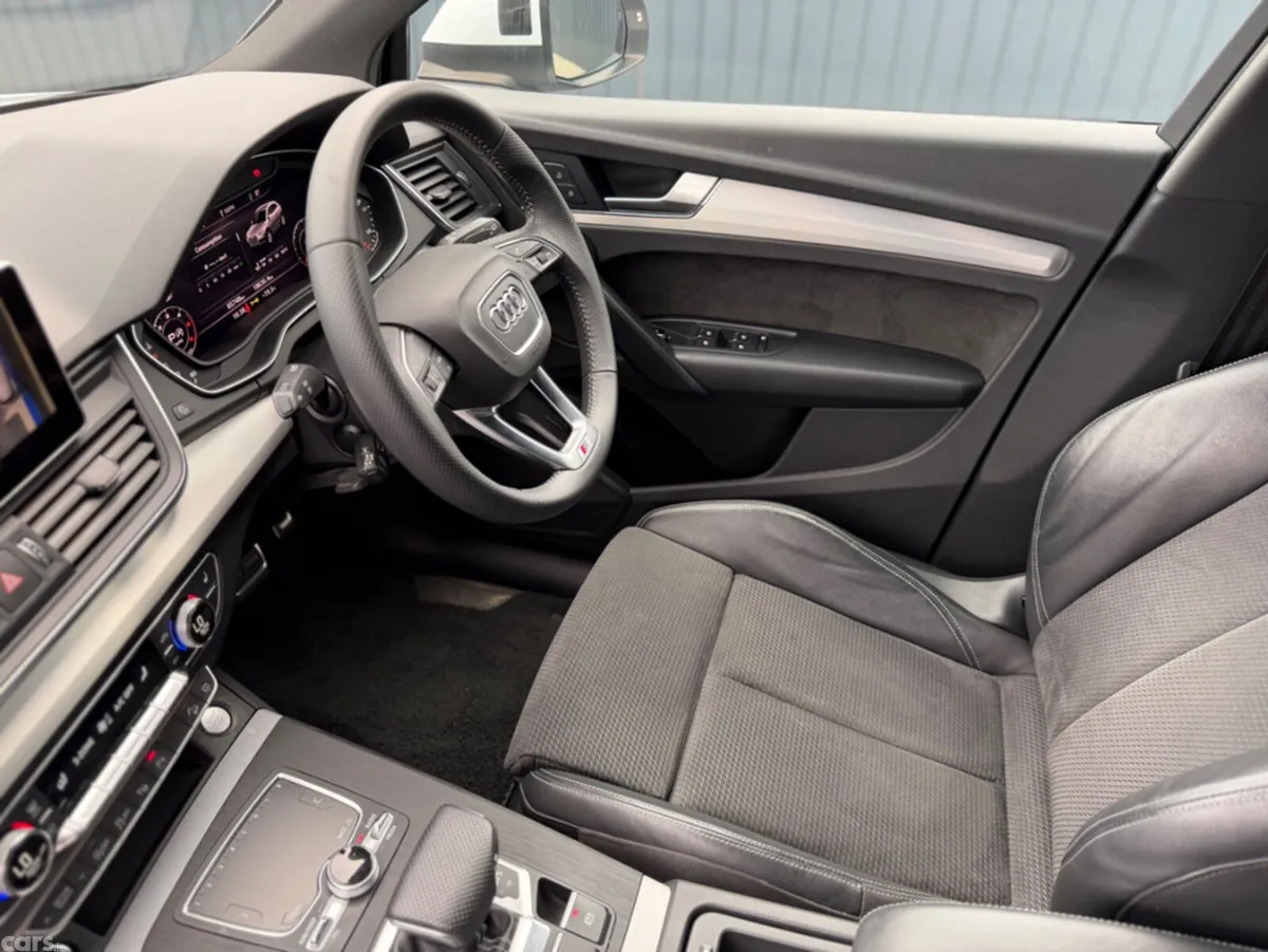 Audi Q5 SUV, Diesel, 2021, White