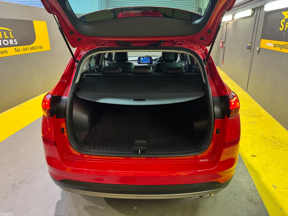 Hyundai Tucson SUV, Diesel, 2019, Red