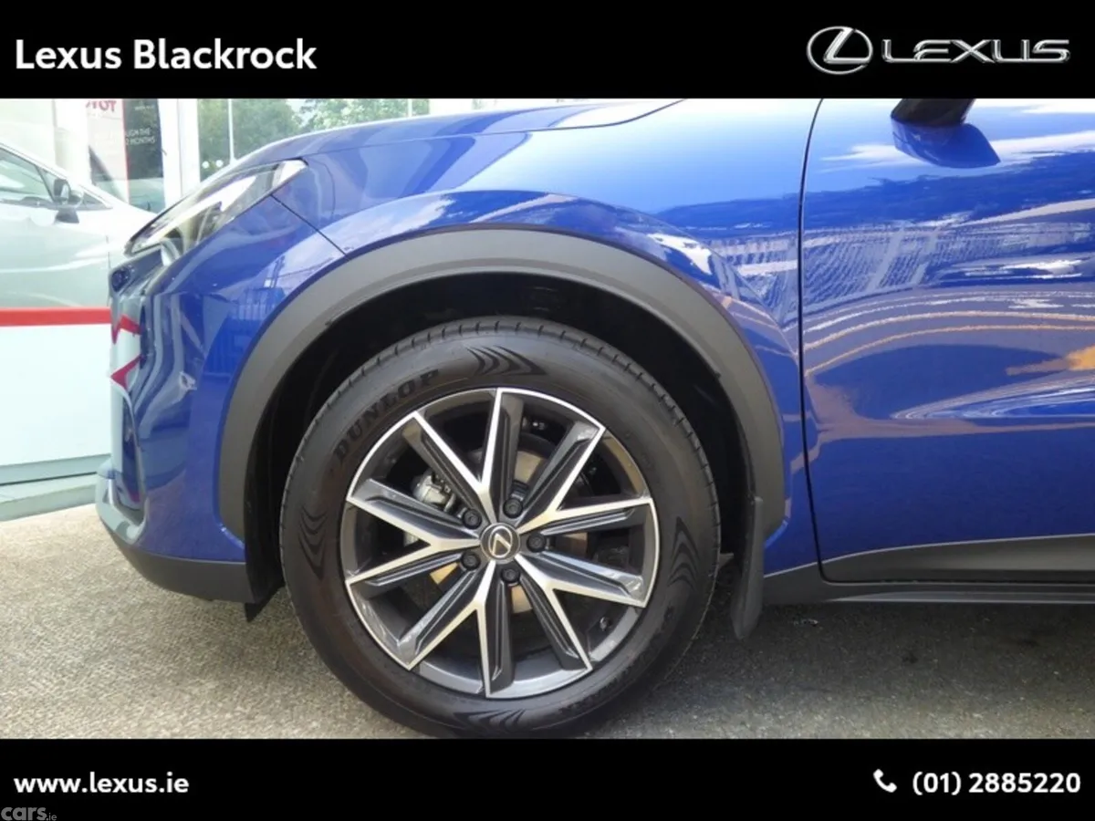 Lexus LBX Saloon, Petrol Hybrid, 2024, Blue