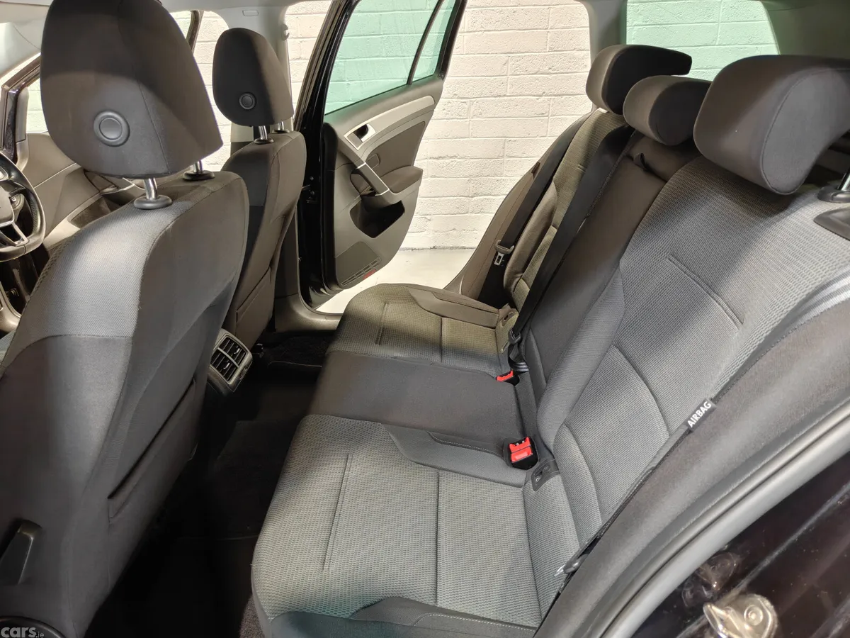 Volkswagen Golf Estate, Petrol, 2014, Black