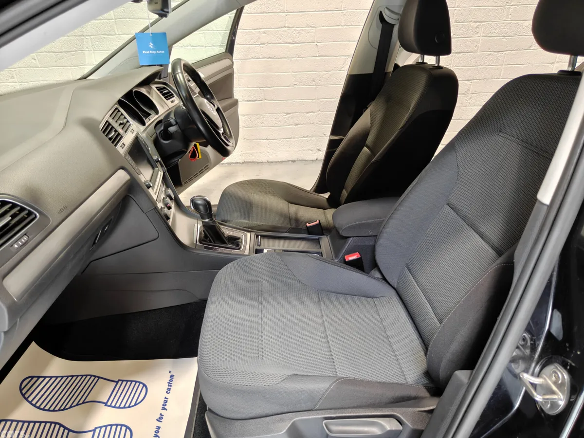 Volkswagen Golf Estate, Petrol, 2014, Black