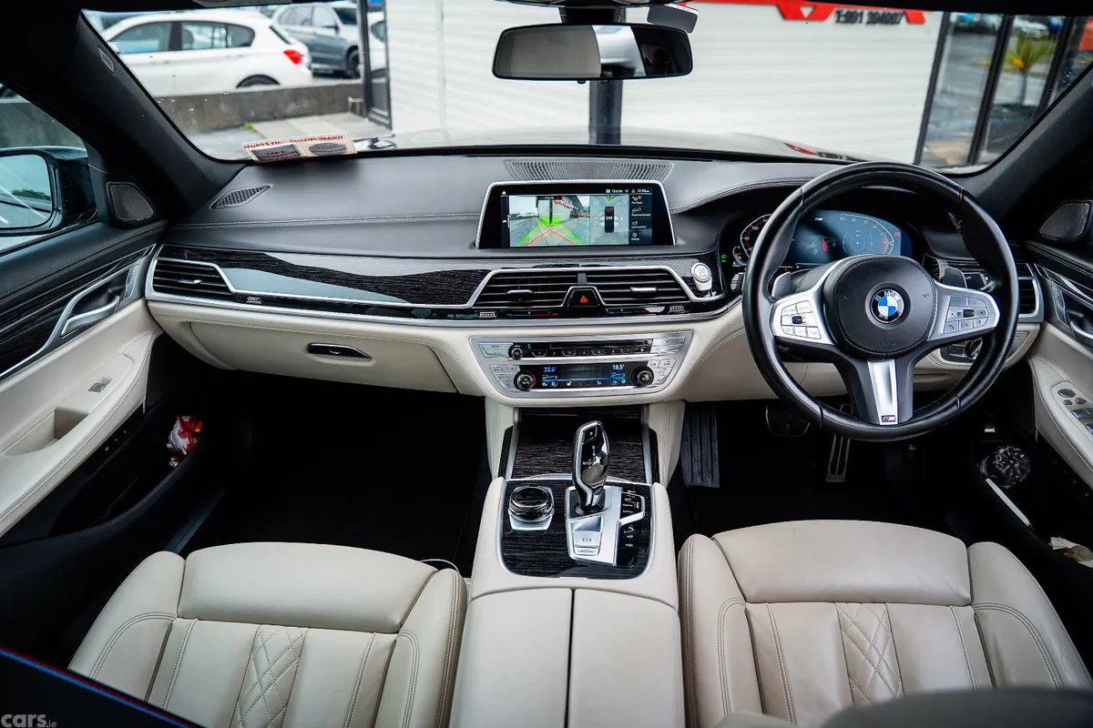 BMW 7-Series Saloon, Diesel, 2022, Black