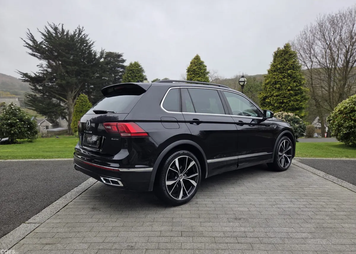 Volkswagen Tiguan SUV, Diesel, 2021, Black