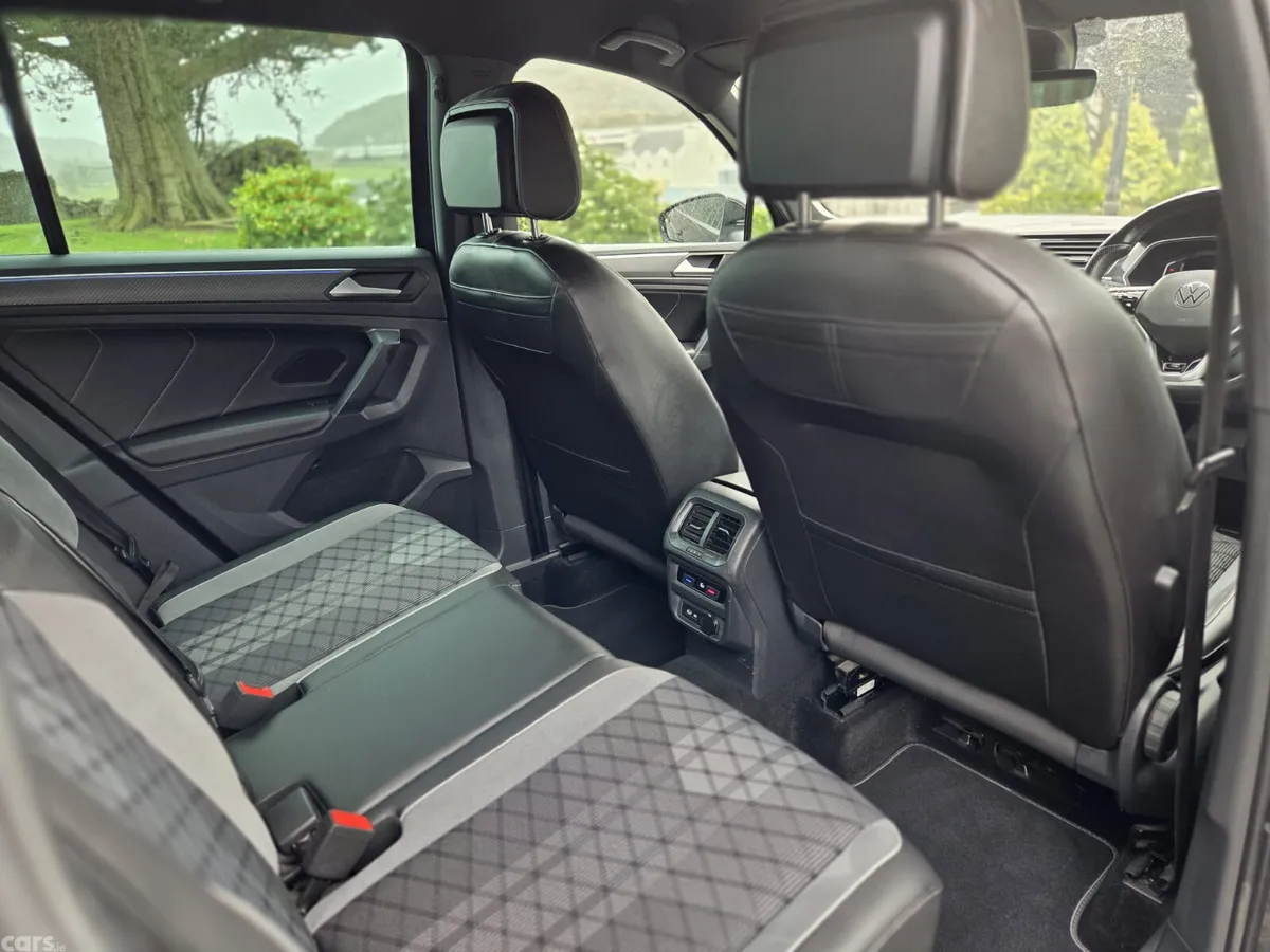 Volkswagen Tiguan SUV, Diesel, 2021, Black