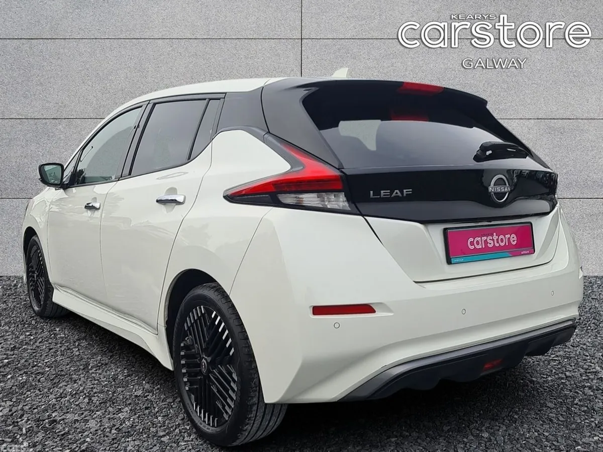 Nissan Leaf Hatchback, Electric, 2023, White