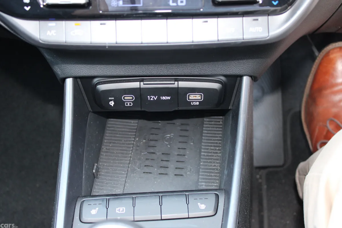 Hyundai Bayon Estate/Jeep, Petrol, 2026, Blue