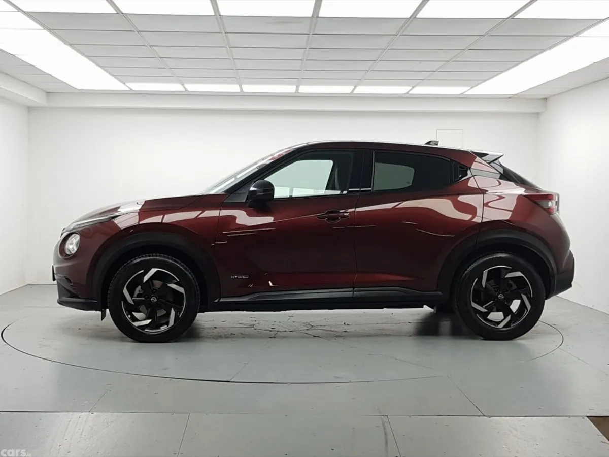 Nissan Juke SUV, Petrol, 2023, Red