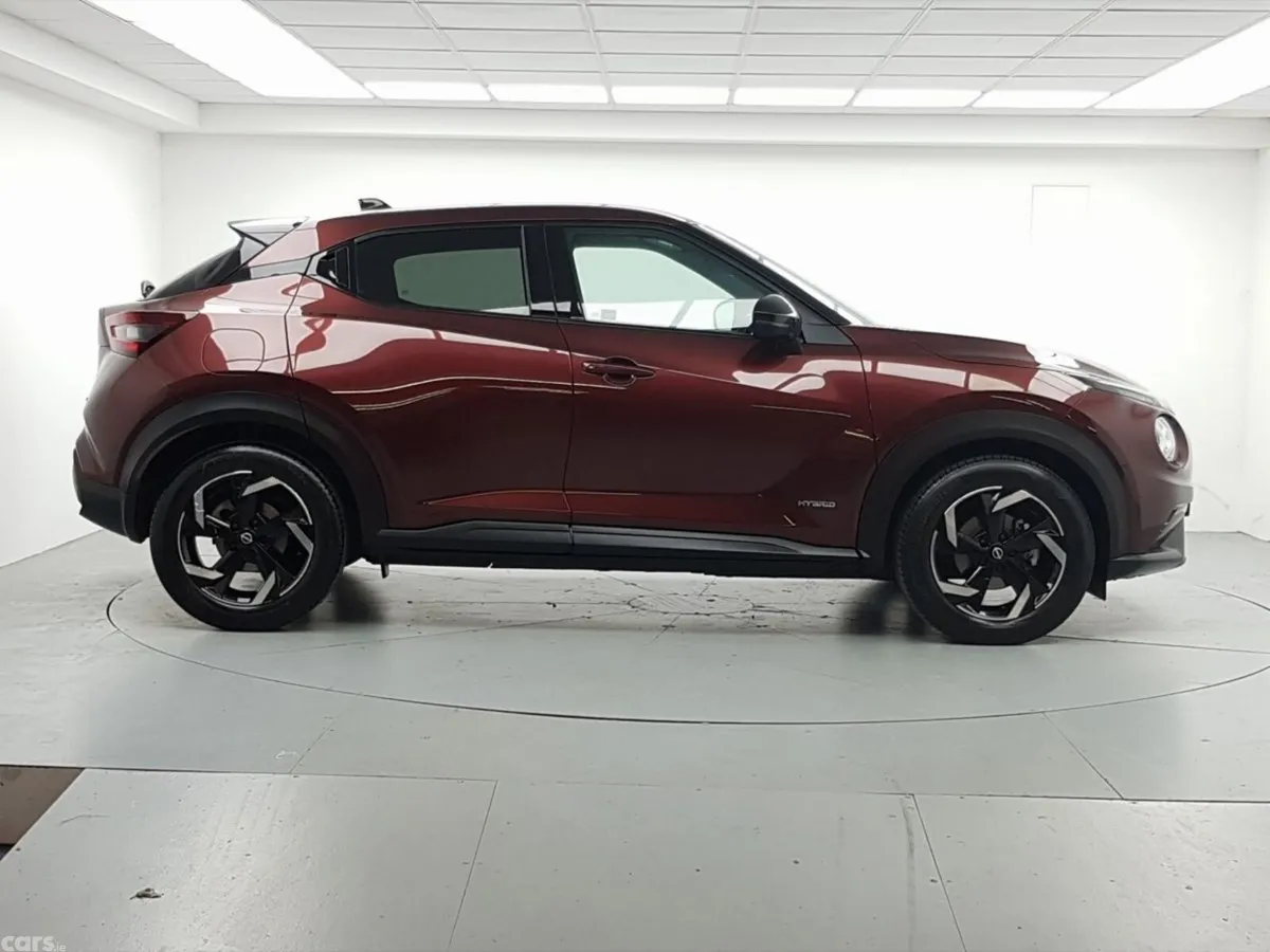 Nissan Juke SUV, Petrol, 2023, Red