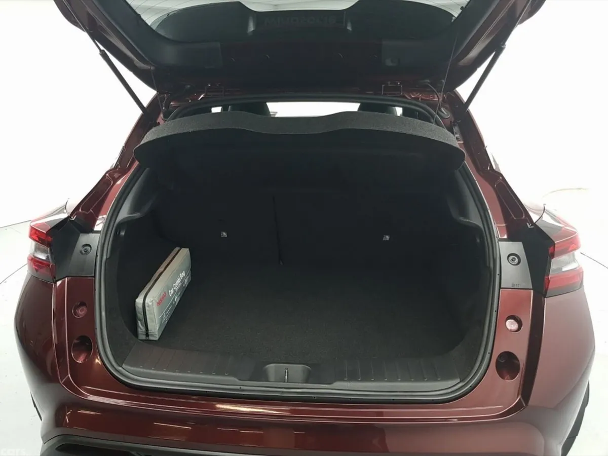 Nissan Juke SUV, Petrol, 2023, Red