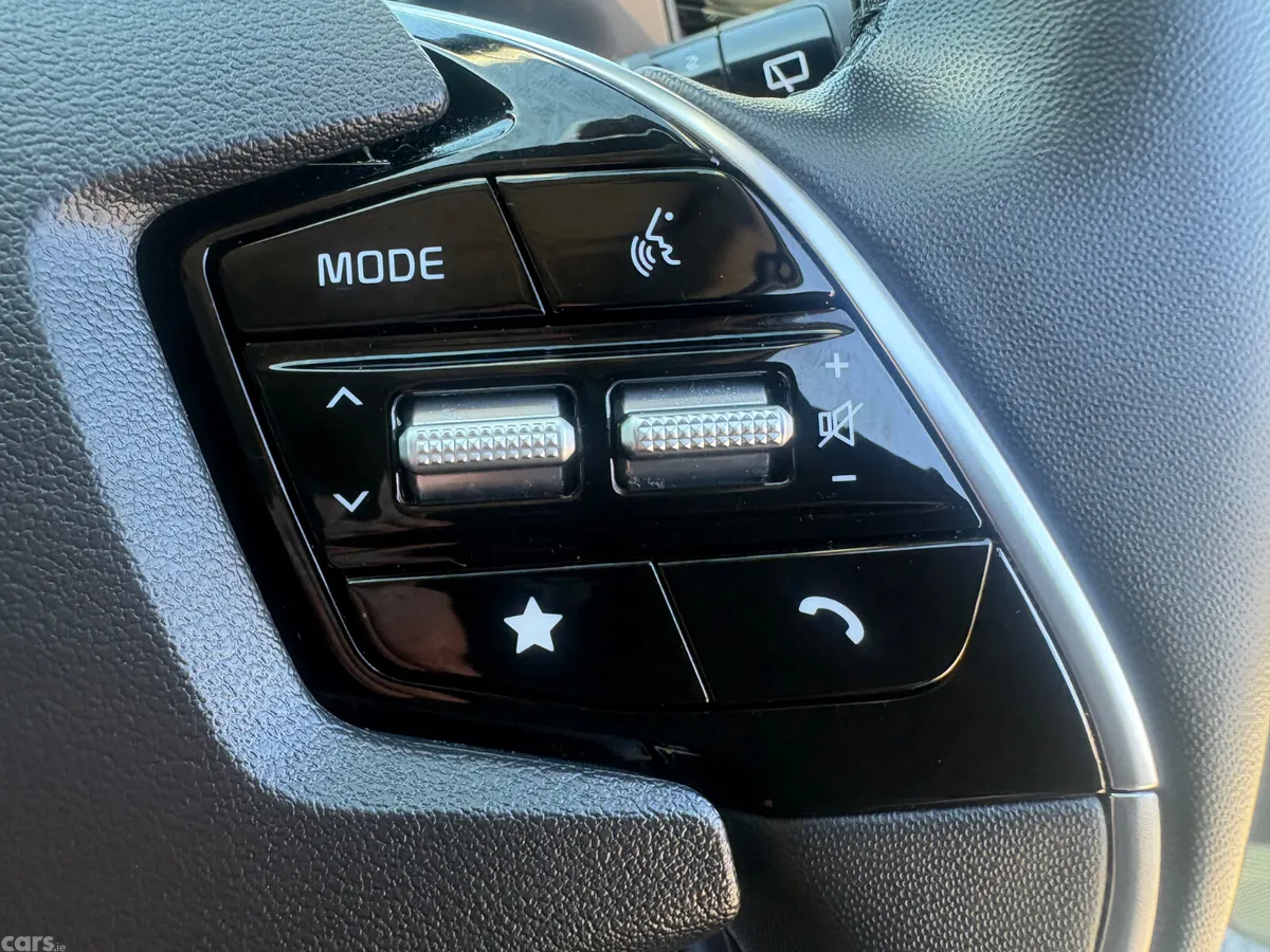 Kia Niro SUV, Petrol Plug-in Hybrid, 2024, Blue