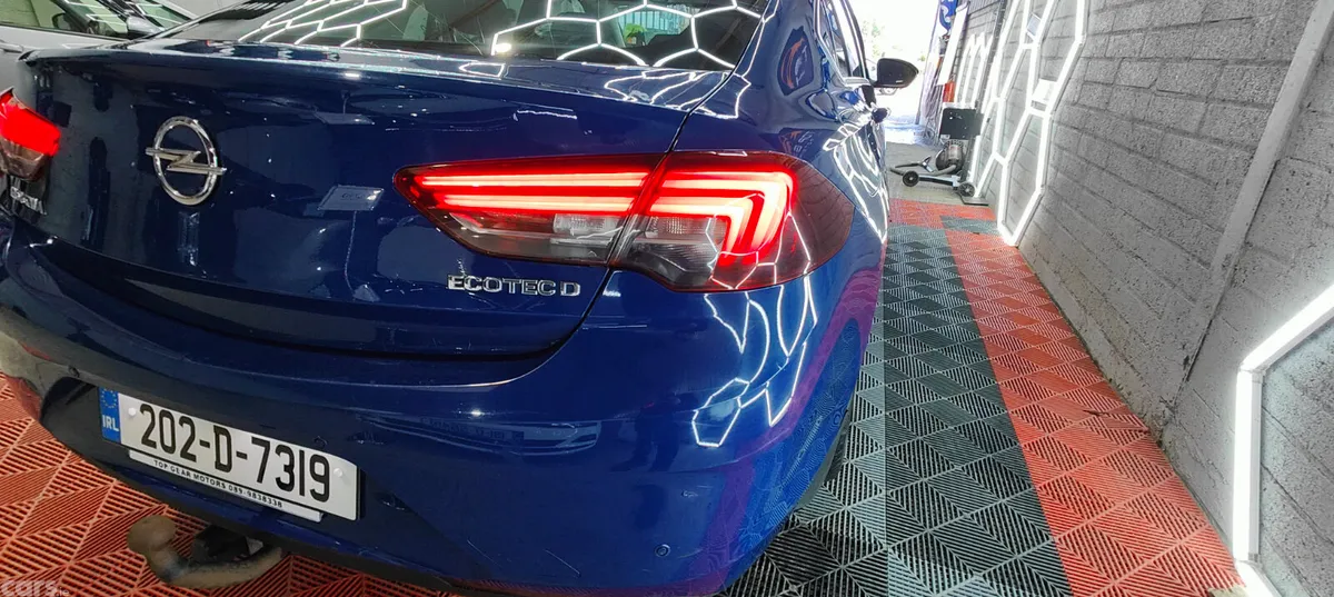 Opel Insignia Hatchback, Diesel, 2020, Blue