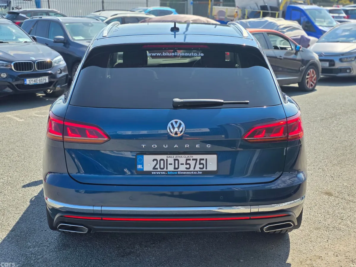 Volkswagen Touareg SUV, Diesel, 2020, Blue