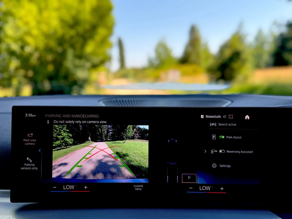 BMW 3-Series Estate/Jeep, Petrol Plug-in Hybrid, 2023, Grey