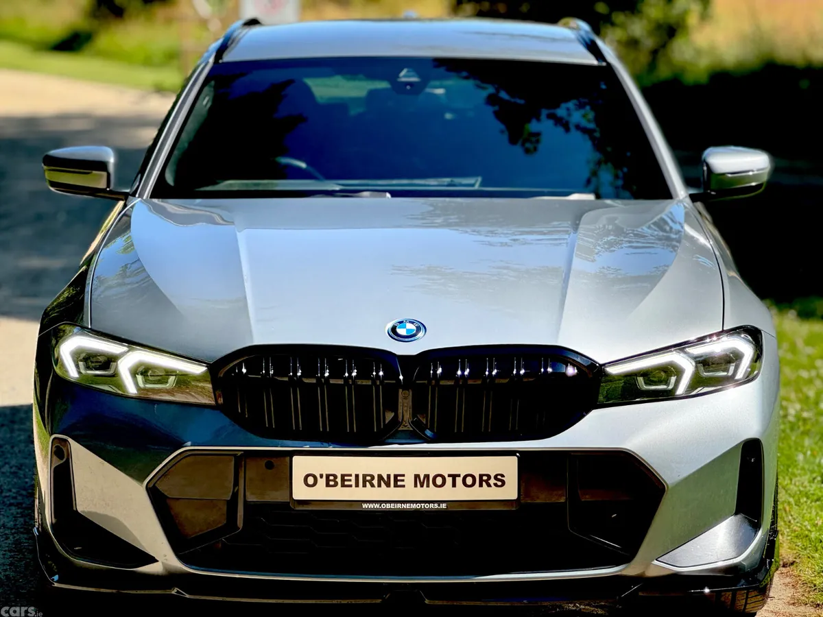 BMW 3-Series Estate/Jeep, Petrol Plug-in Hybrid, 2023, Grey