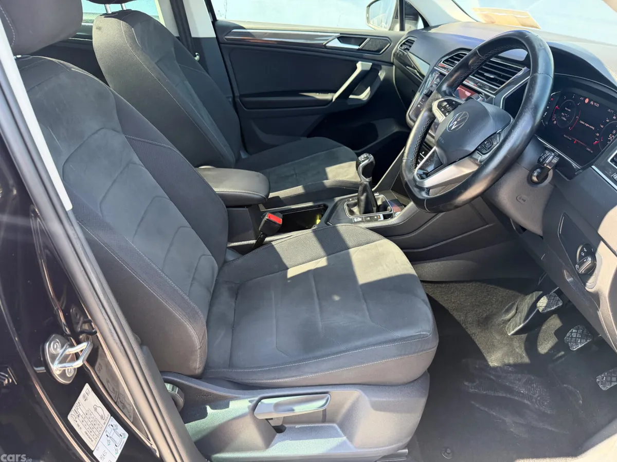 Volkswagen Tiguan SUV, Diesel, 2021, Black