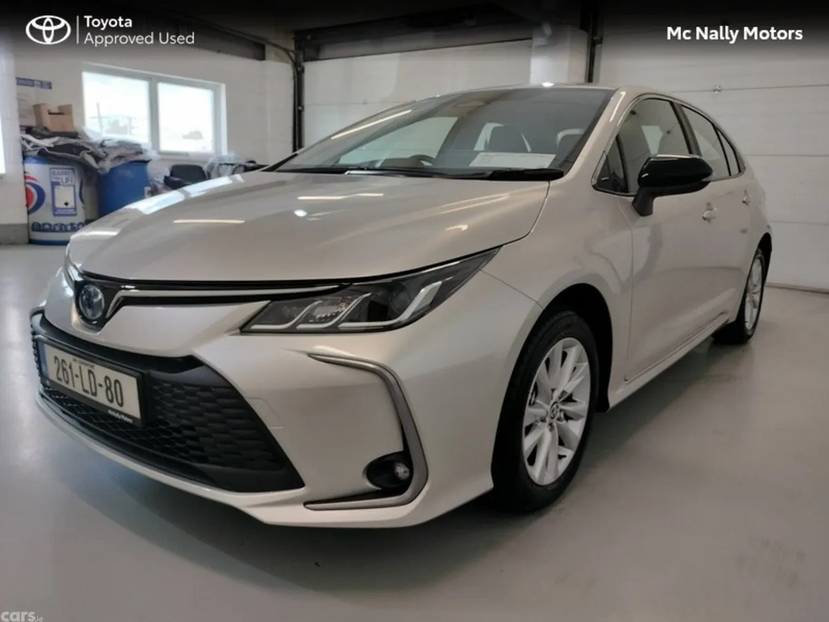 Toyota Corolla Saloon, Petrol Hybrid, 2026, Grey