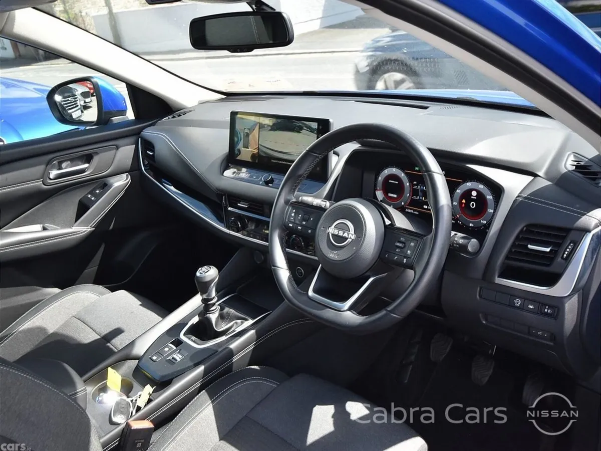 Nissan Qashqai SUV, Petrol Hybrid, 2022, Blue