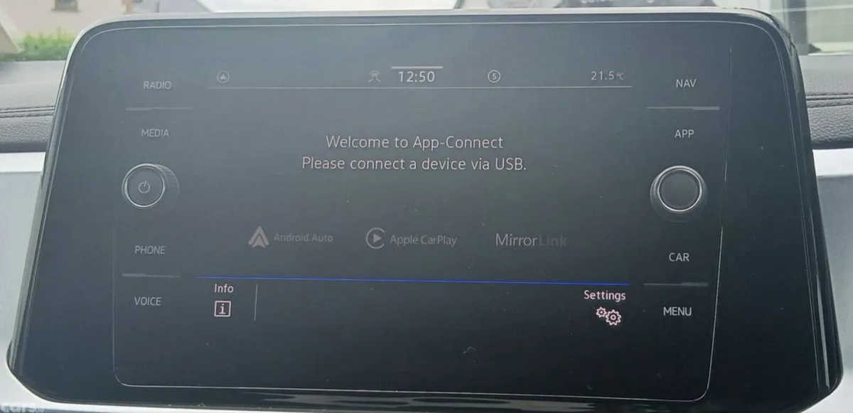 Volkswagen T-Roc SUV, Diesel, 2023, Grey