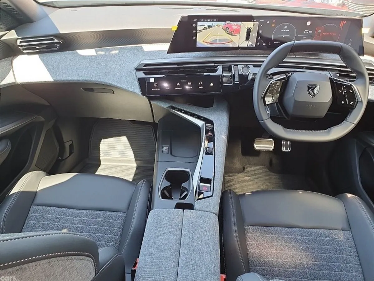 Peugeot 3008 SUV, Petrol, 2026, Blue