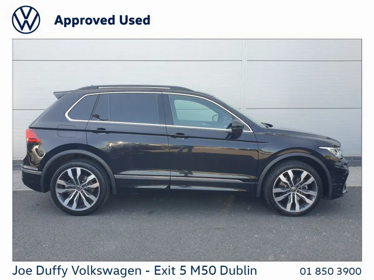 Volkswagen Tiguan SUV, Petrol Plug-in Hybrid, 2023, Black