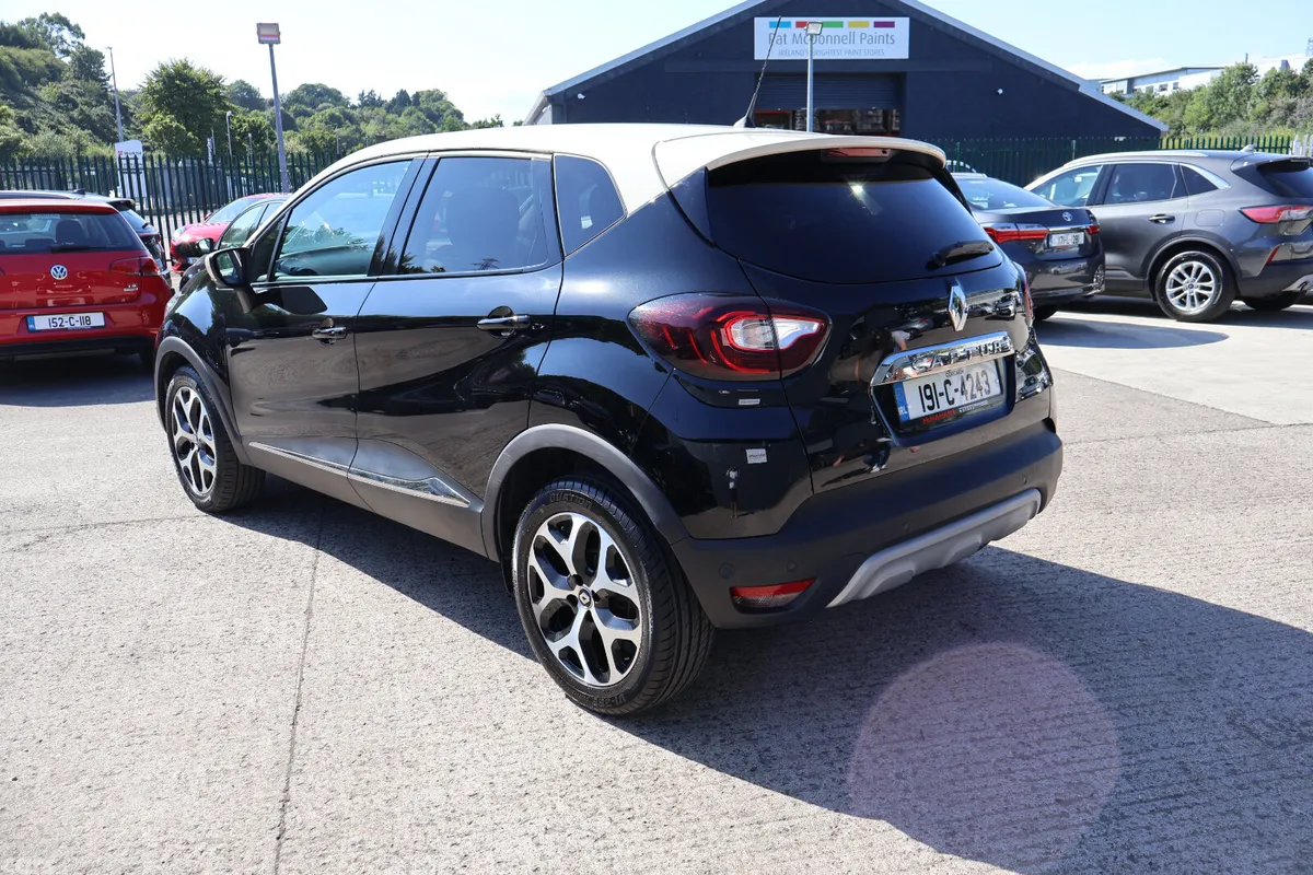 Renault Captur Hatchback, Petrol, 2019, Black