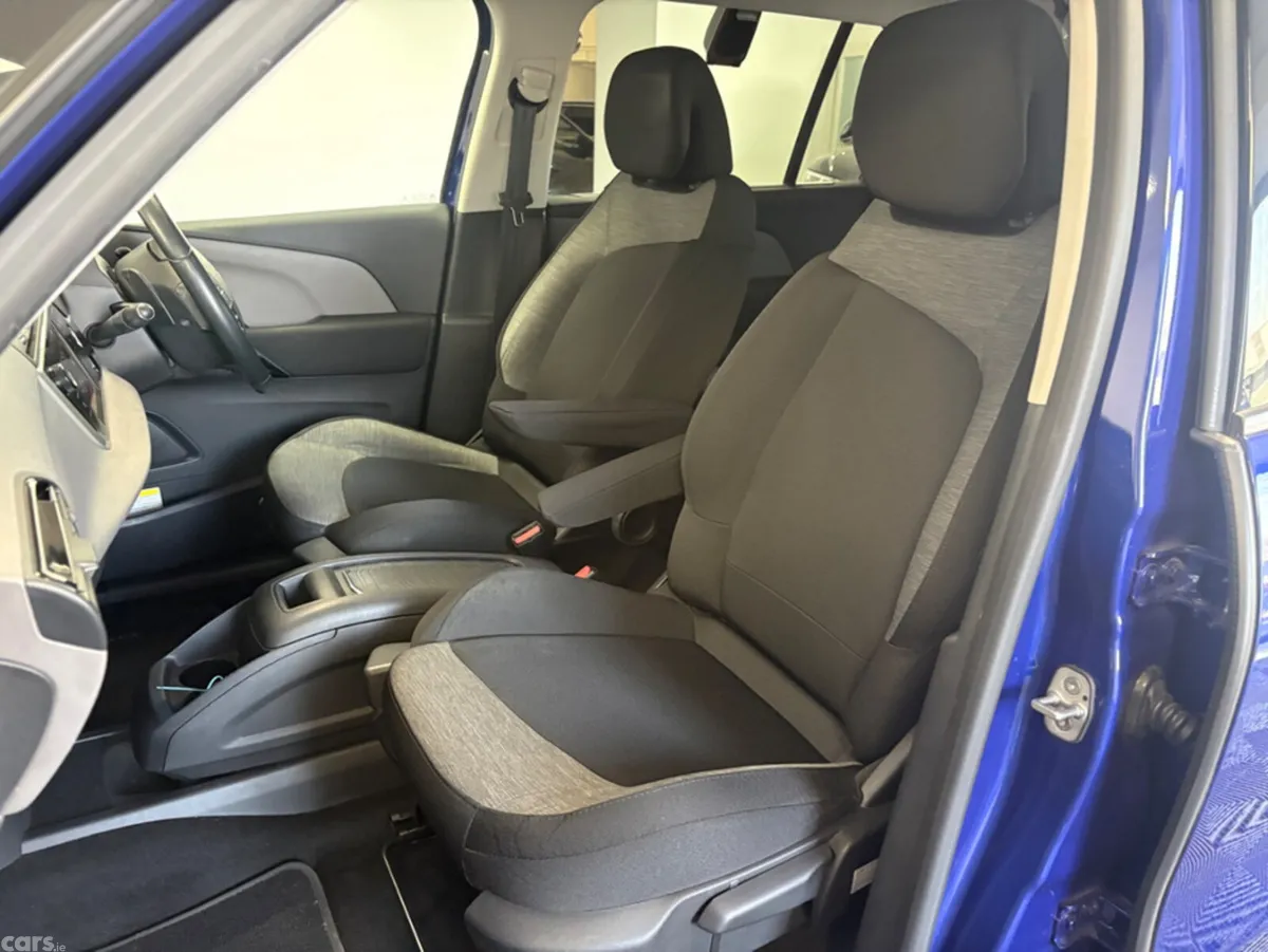 Citroen Grand C4 Picasso MPV, Diesel, 2019, Blue