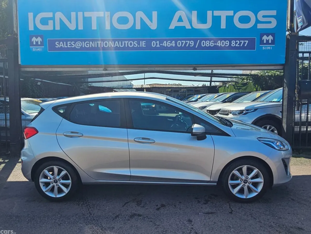 Ford Fiesta Hatchback, Petrol, 2018, Grey