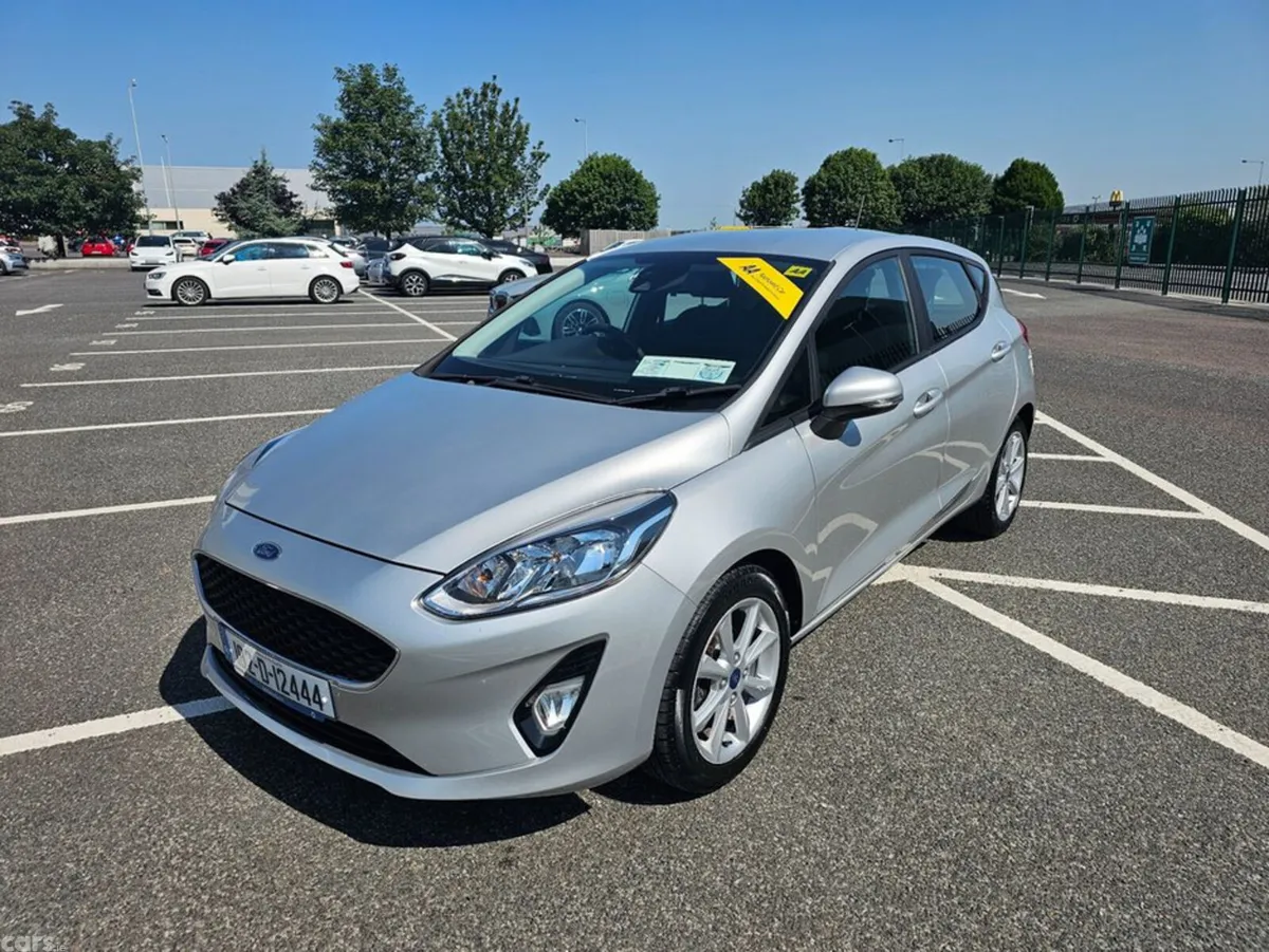Ford Fiesta Hatchback, Petrol, 2018, Grey