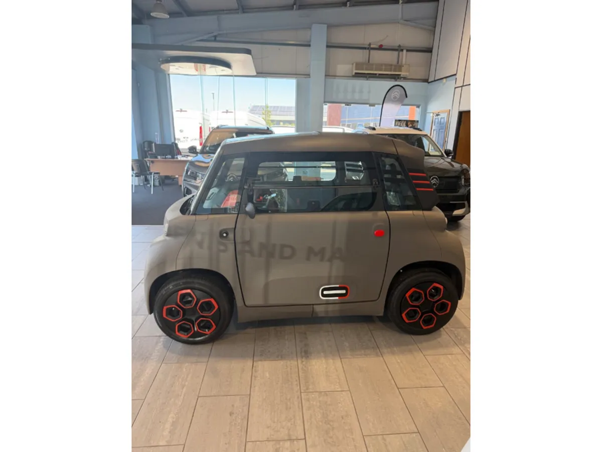 Citroen AMI Hatchback, Electric, 2026, Blue