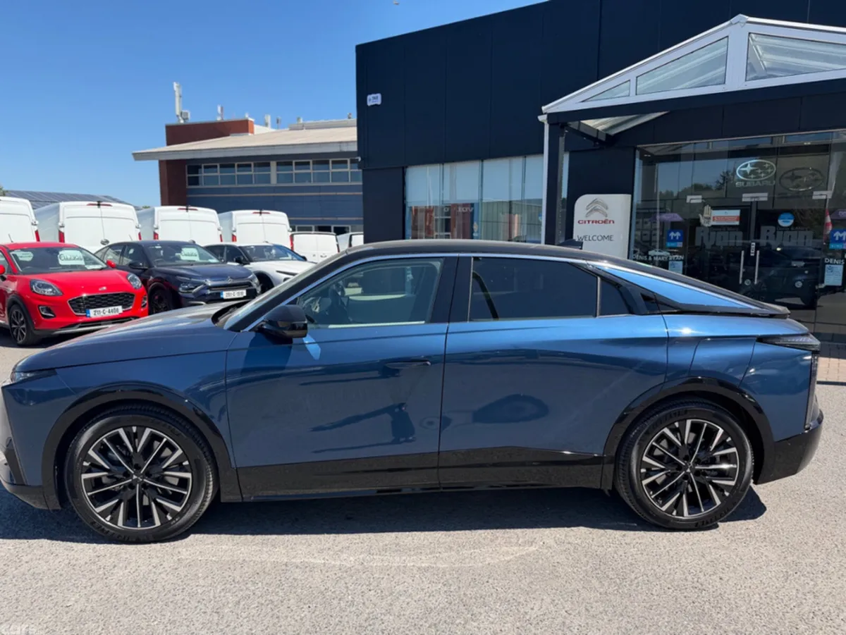 DS Automobiles Other SUV, Electric, 2026, Blue