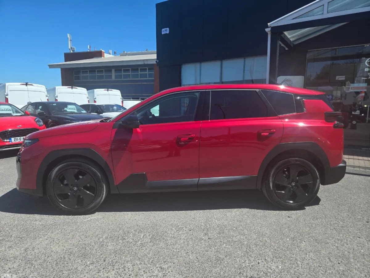 Citroen C5 Aircross MPV, Petrol Hybrid, 2026, Red