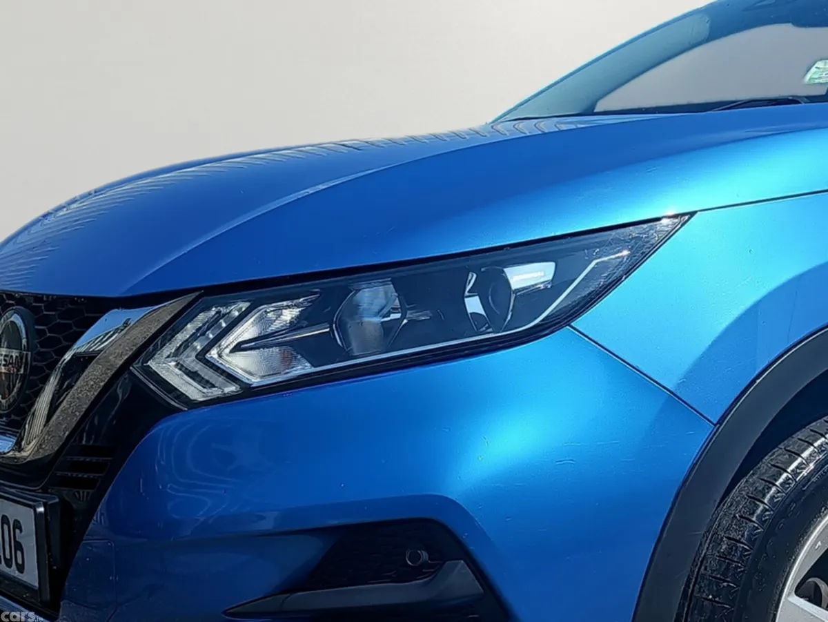 Nissan Qashqai SUV, Diesel, 2019, Blue