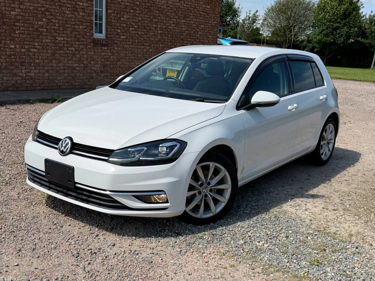 Volkswagen Golf Hatchback, Petrol, 2019, White