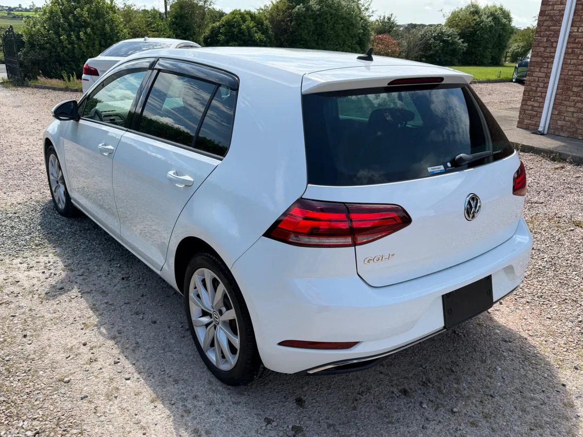 Volkswagen Golf Hatchback, Petrol, 2019, White