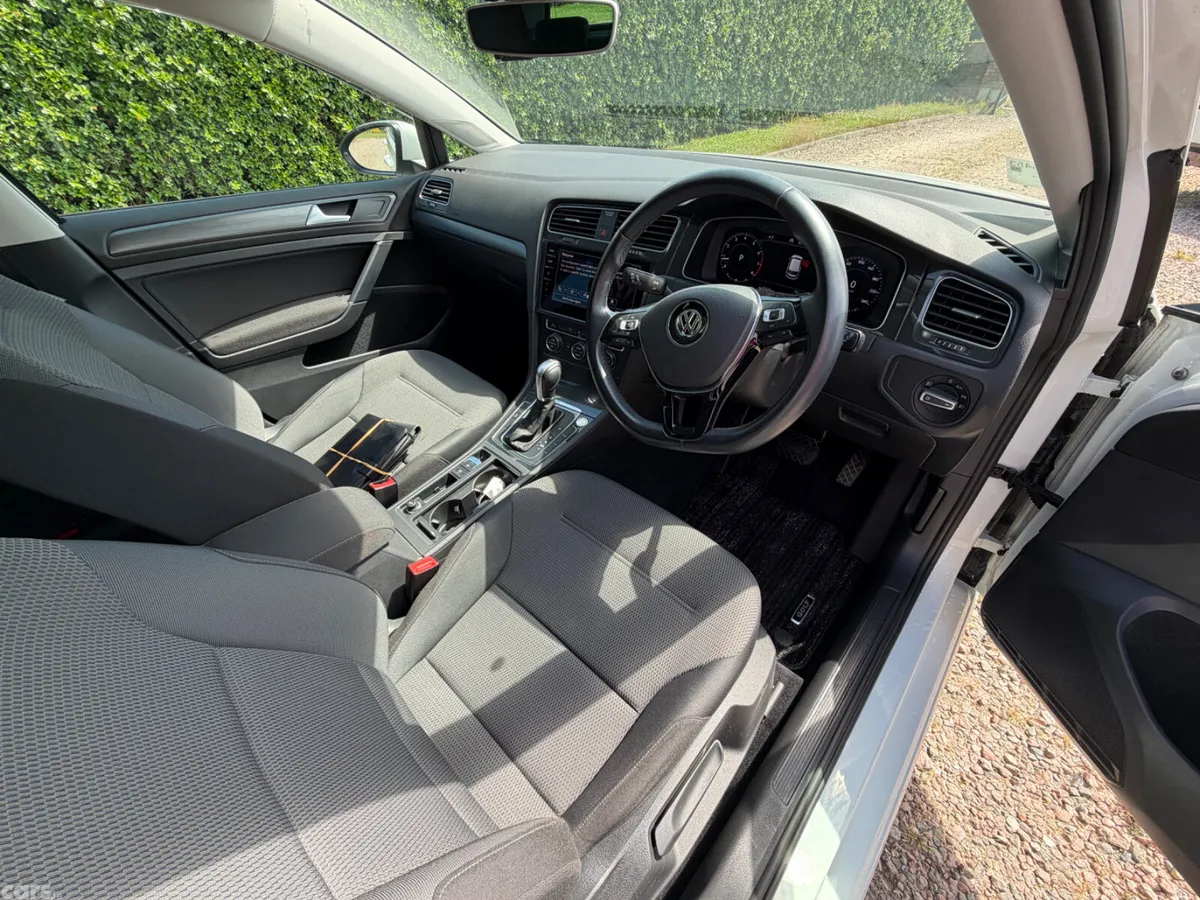Volkswagen Golf Hatchback, Petrol, 2019, White