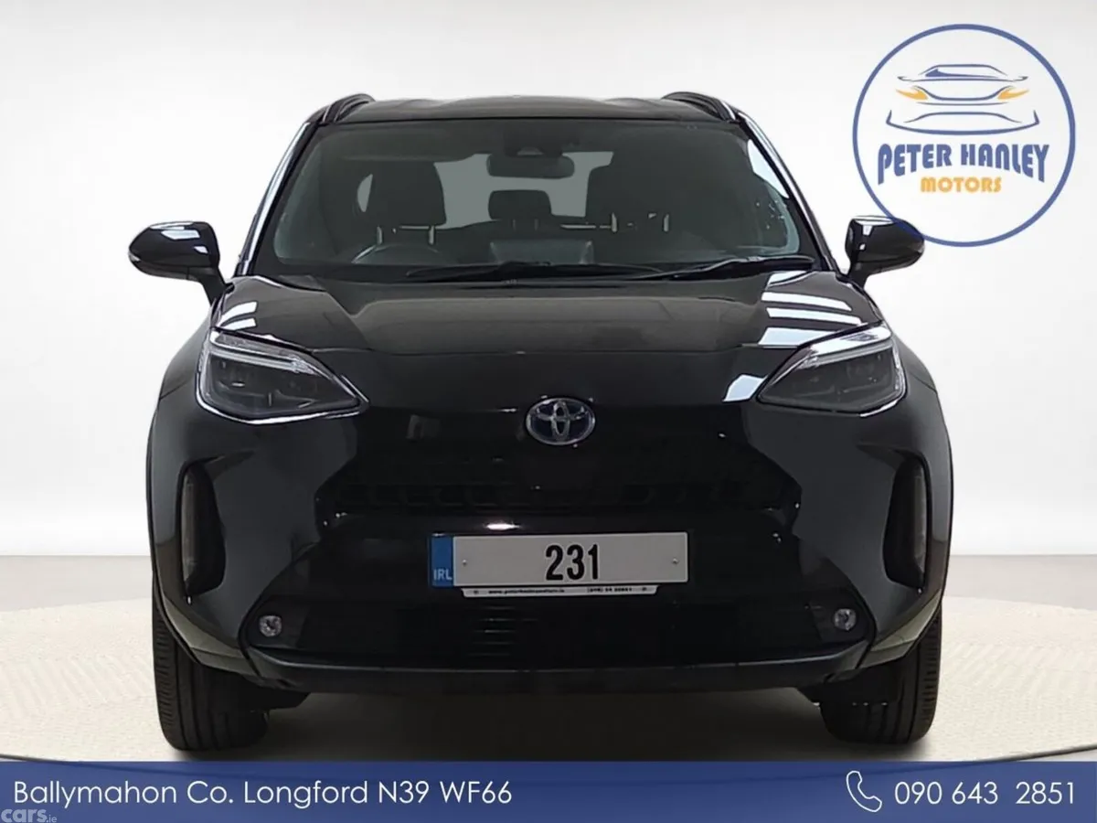 Toyota Yaris Cross SUV, Petrol Hybrid, 2023, Black