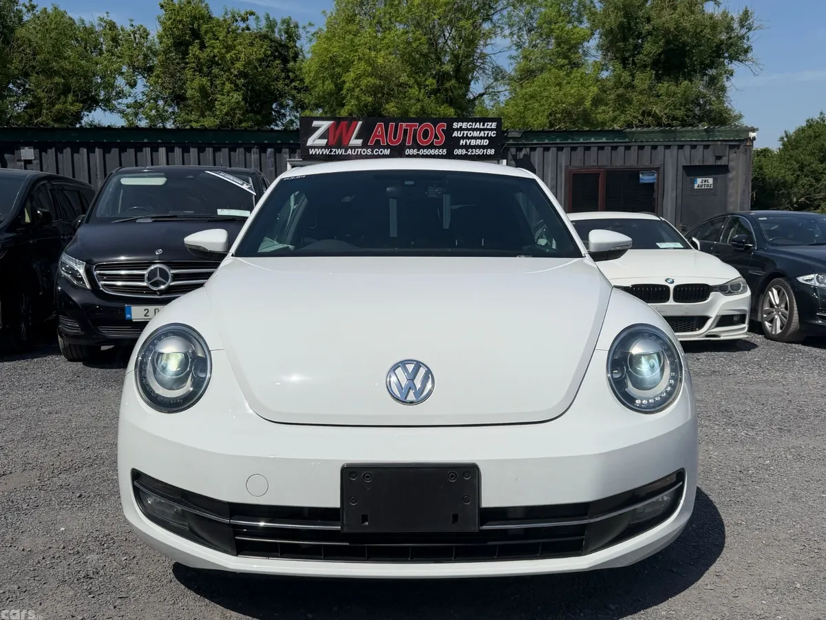 Volkswagen Beetle Coupe, Petrol, 2013, White