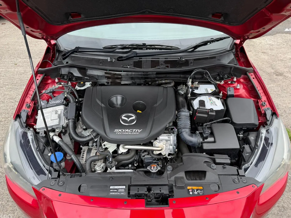 Mazda Demio Hatchback, Petrol, 2015, Red