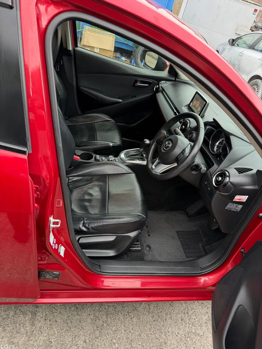 Mazda Demio Hatchback, Petrol, 2015, Red