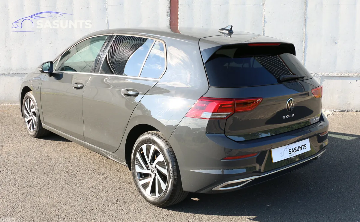 Volkswagen Golf Hatchback, Petrol Hybrid, 2023, Grey