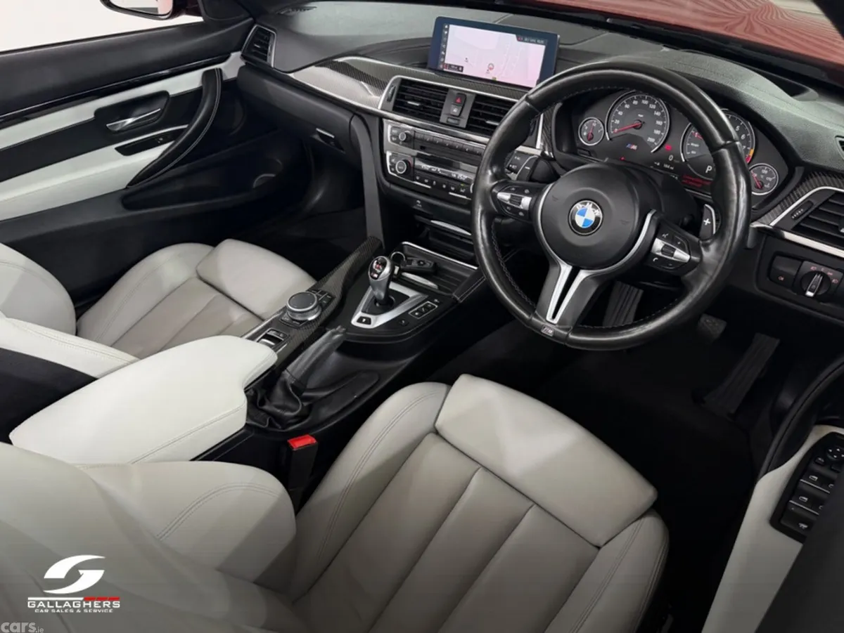 BMW M4 Convertible, Petrol, 2020, Orange