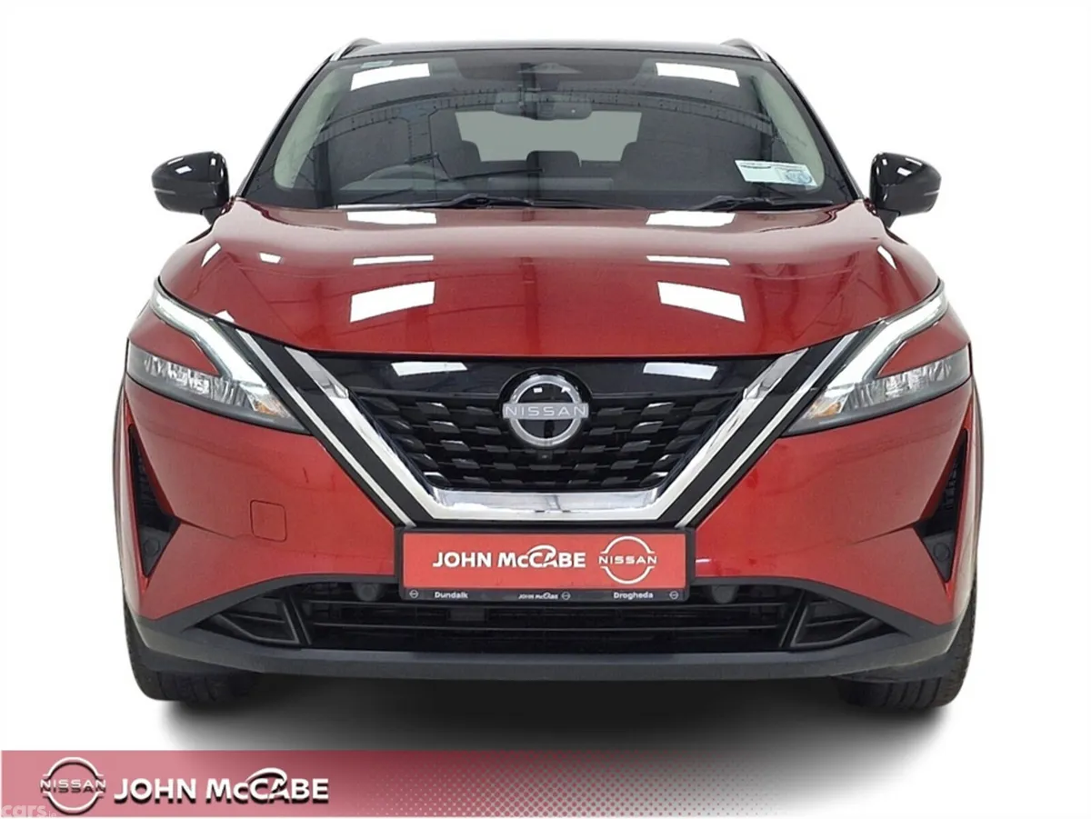 Nissan Qashqai MPV, Petrol Hybrid, 2024, Red