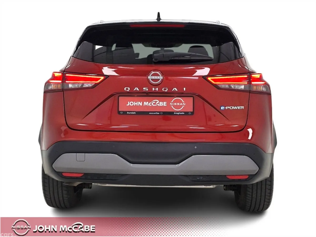 Nissan Qashqai MPV, Petrol Hybrid, 2024, Red