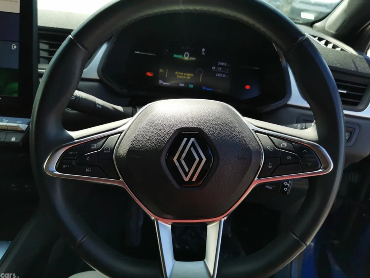 Renault Captur Hatchback, Petrol Hybrid, 2025, Blue
